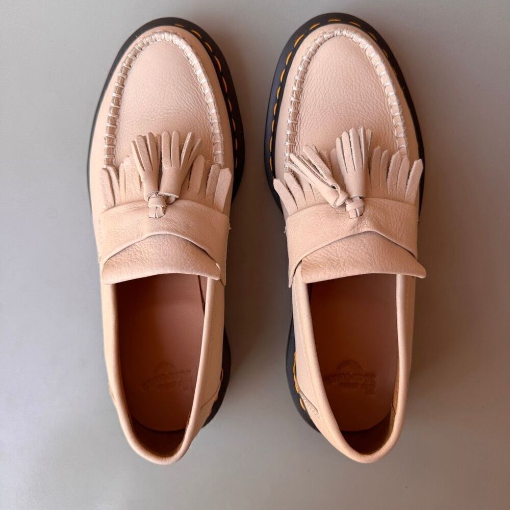 Dr. Martens Adrian Virginia Leather Tassel Loafers Vintage Taupe Women 9 Retro - Picture 5 of 14